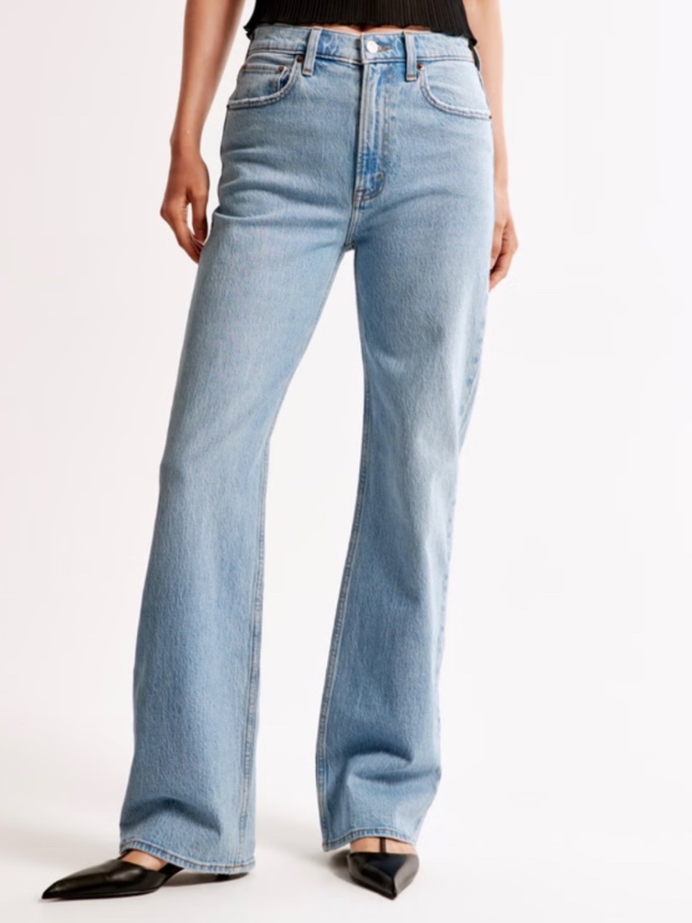Abercrombie & Fitch 90's Relaxed Fit High Rise Jean - Size 4